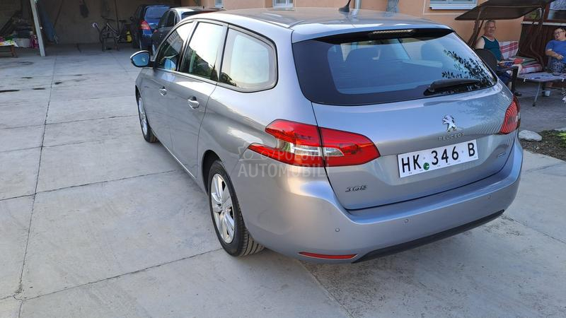 Peugeot 308 1,6 blu hdi