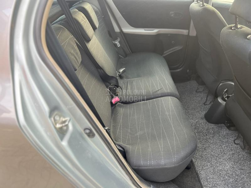 Toyota Yaris 1.0