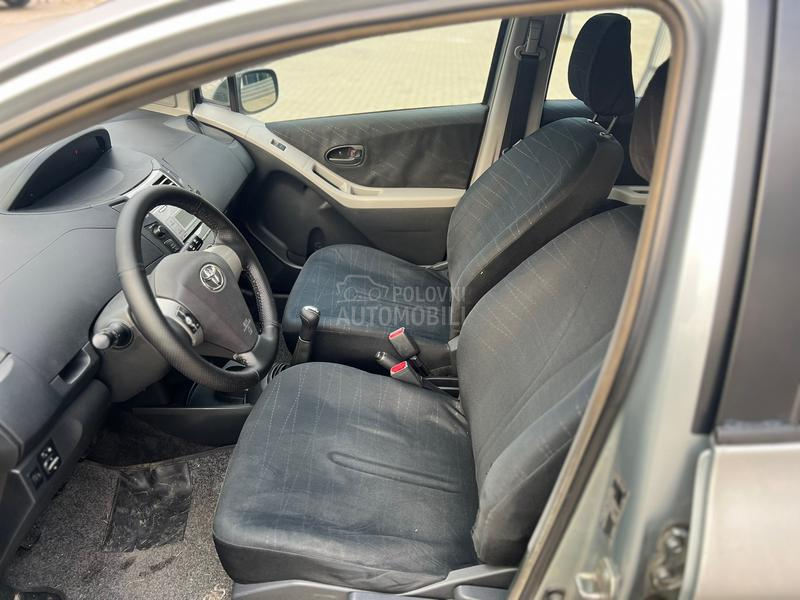 Toyota Yaris 1.0