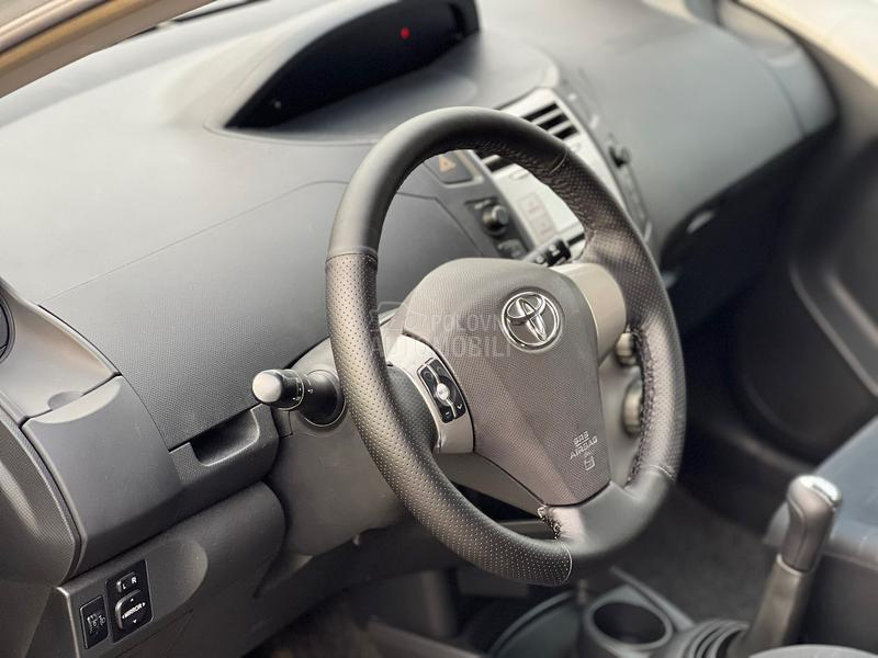 Toyota Yaris 1.0