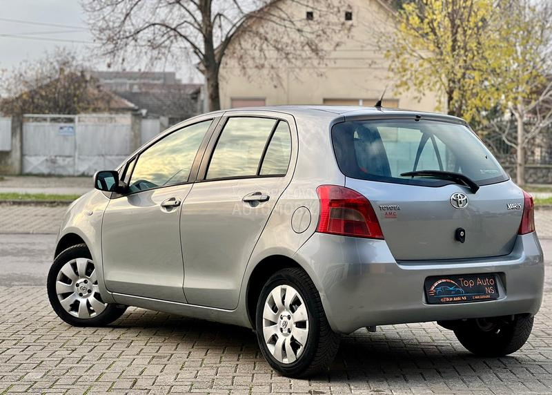 Toyota Yaris 1.0