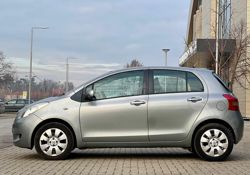 Toyota Yaris 1.0
