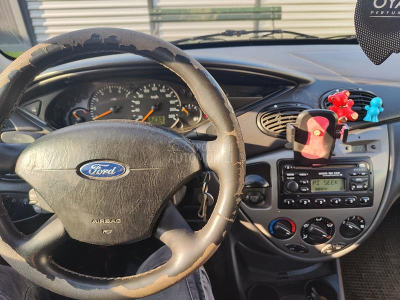 Ford Focus 