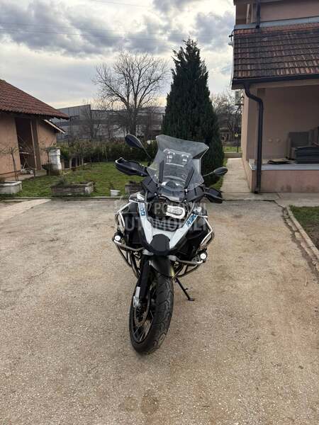 BMW gs 1200 adventure