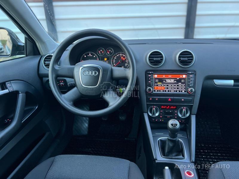 Audi A3 1.6 TDI/AMBIENTE/