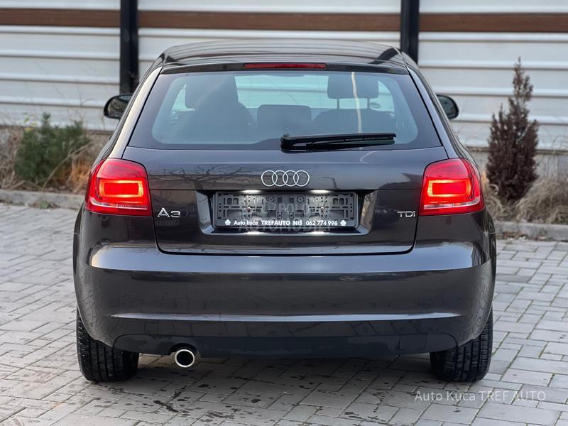 Audi A3 1.6 TDI/AMBIENTE/