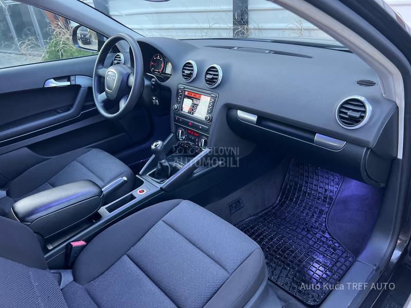 Audi A3 1.6 TDI/AMBIENTE/