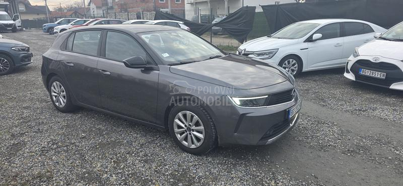 Opel Astra L 