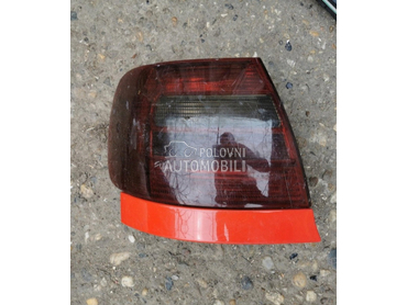 Stop svetlo levo b5 za Audi A4