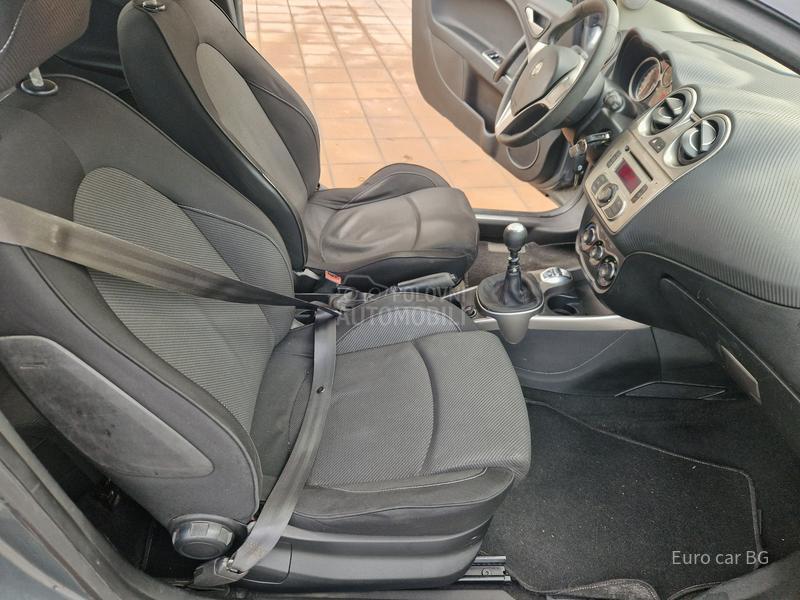 Alfa Romeo MiTo A K C I J A