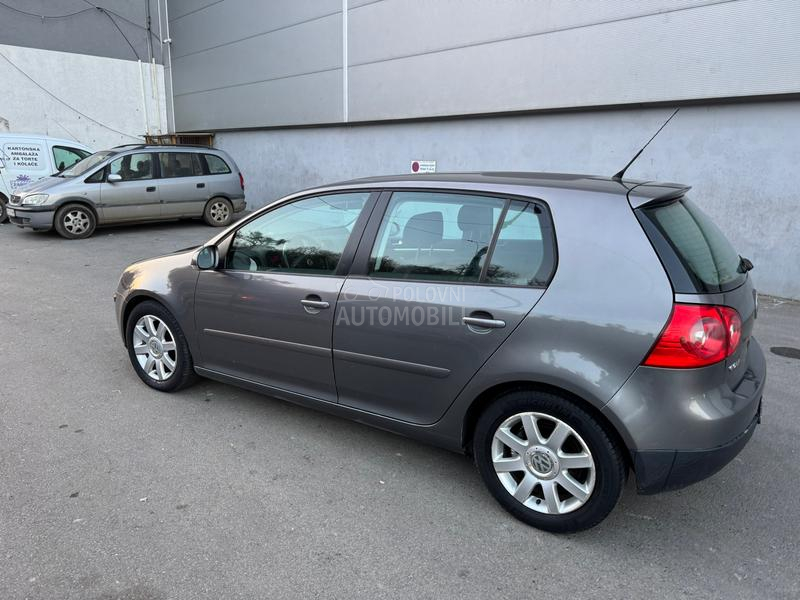 Volkswagen Golf 5 1.9 TDI NOV