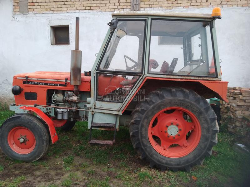 Zetor 6911