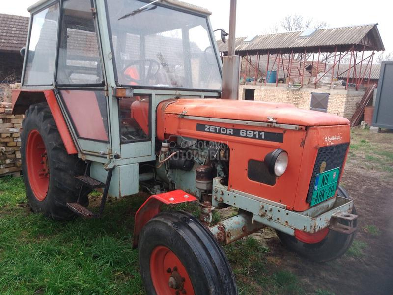 Zetor 6911