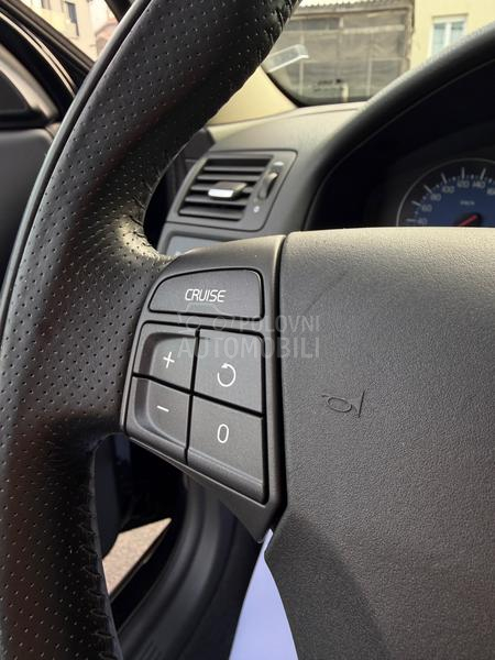 Volvo C30 R Design/1.6hdi/CH