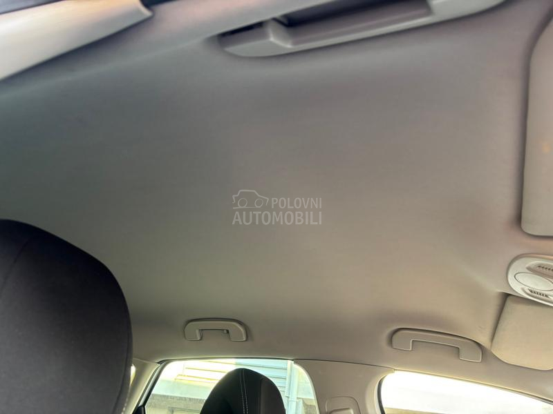 Citroen C4 1.4b reg 1 godin.u