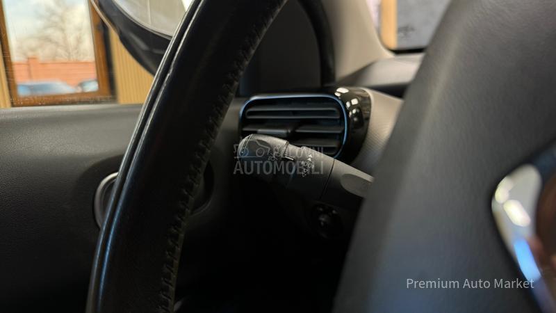 Citroen C4 Cactus //1.6 HDI/KAM/NOV