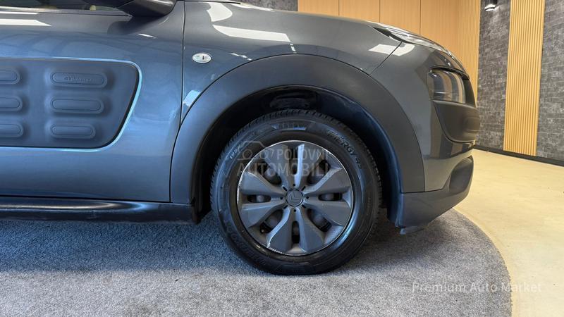 Citroen C4 Cactus //1.6 HDI/KAM/NOV