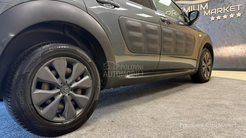 Citroen C4 Cactus //1.6 HDI/KAM/NOV