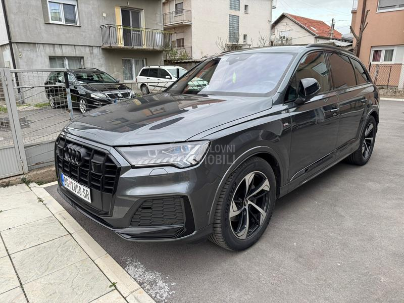 Audi Q7 50 TDI quattro