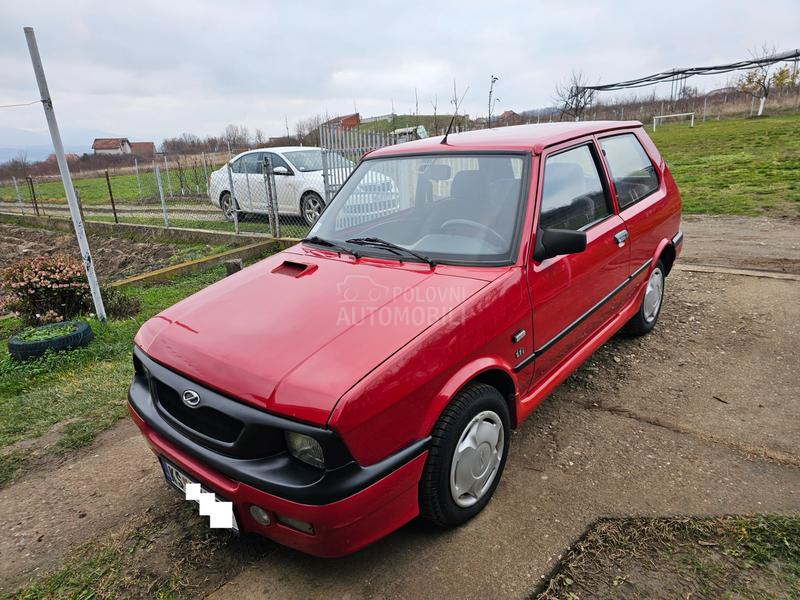 Zastava Yugo In L 1.1 salon