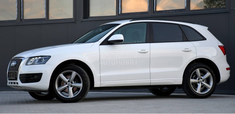 Audi Q5 2.0TDI/S-TRONIC /N0V