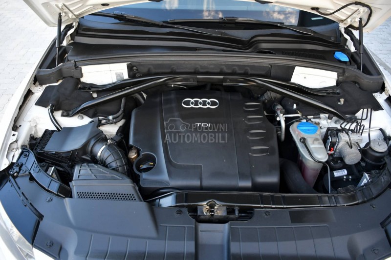 Audi Q5 2.0TDI/S-TRONIC /N0V