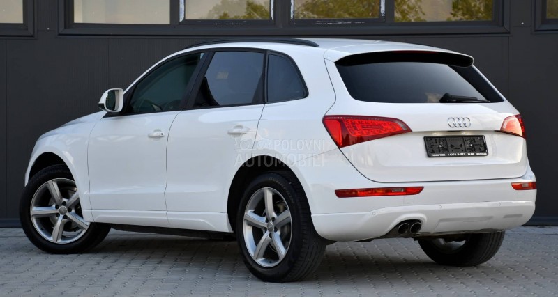 Audi Q5 2.0TDI/S-TRONIC /N0V
