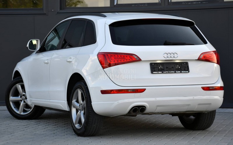 Audi Q5 2.0TDI/S-TRONIC /N0V