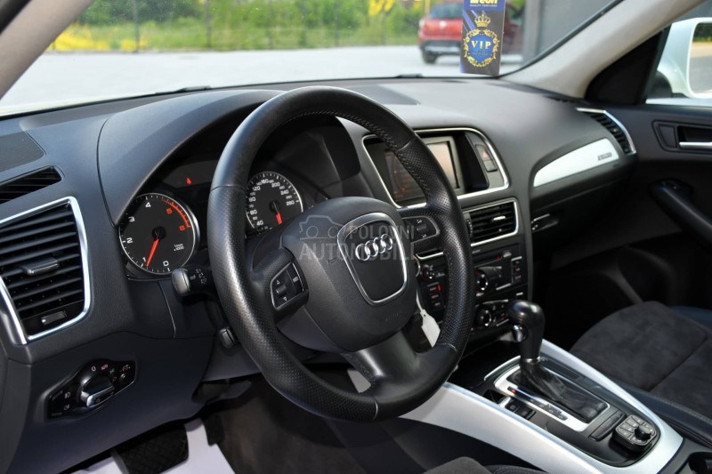 Audi Q5 2.0TDI/S-TRONIC /N0V