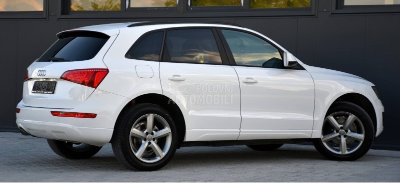 Audi Q5 2.0TDI/S-TRONIC /N0V