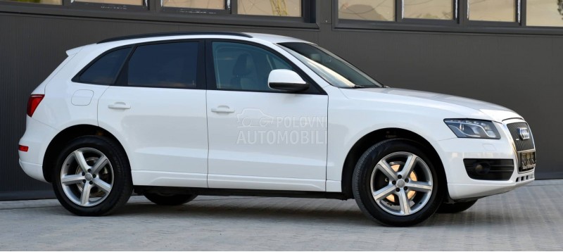 Audi Q5 2.0TDI/S-TRONIC /N0V