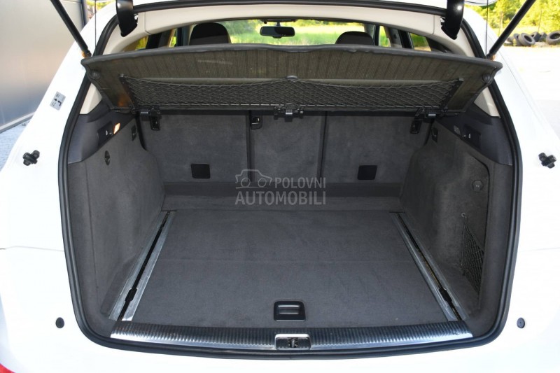 Audi Q5 2.0TDI/S-TRONIC /N0V