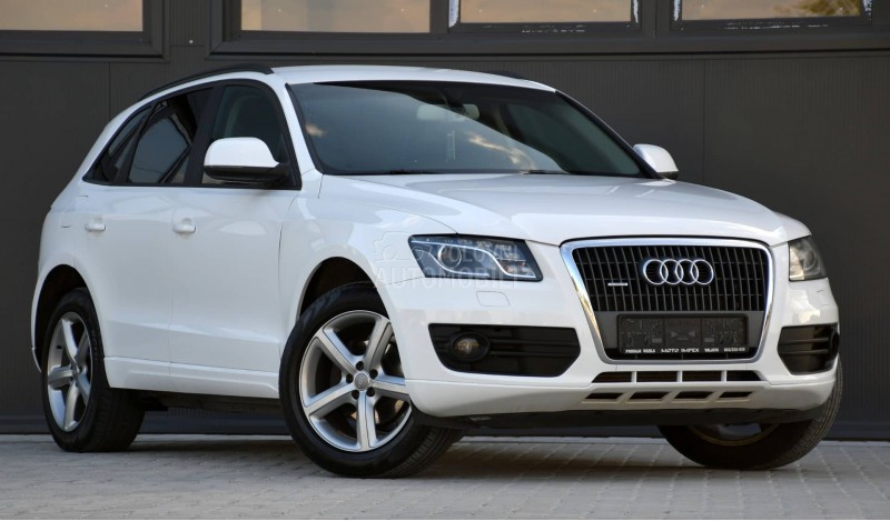Audi Q5 2.0TDI/S-TRONIC /N0V