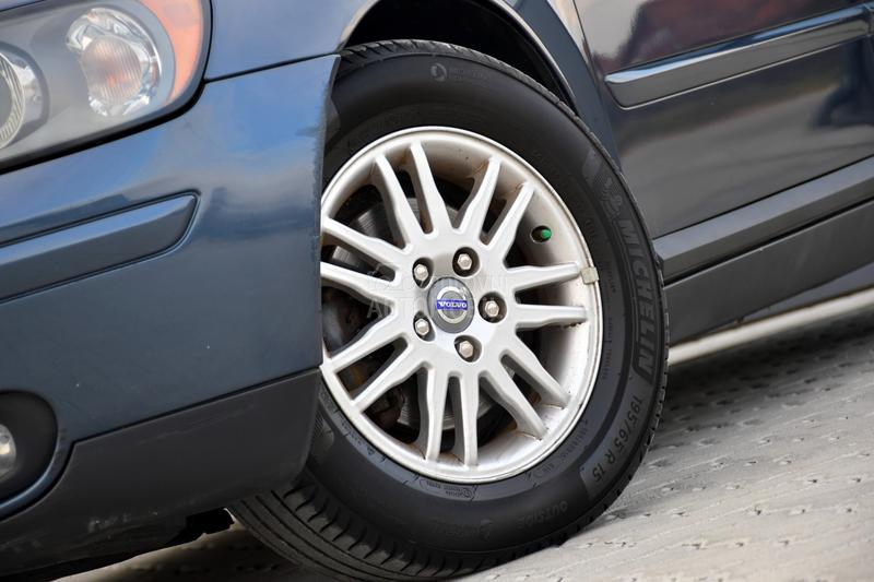 Volvo V50 1.6 D / ODLIČAN / CH