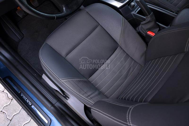 Volvo V50 1.6 D / ODLIČAN / CH