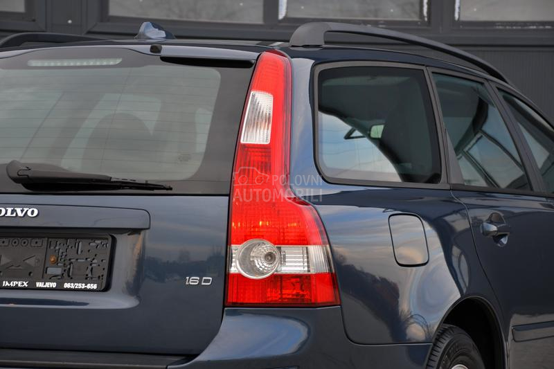 Volvo V50 1.6 D / ODLIČAN / CH