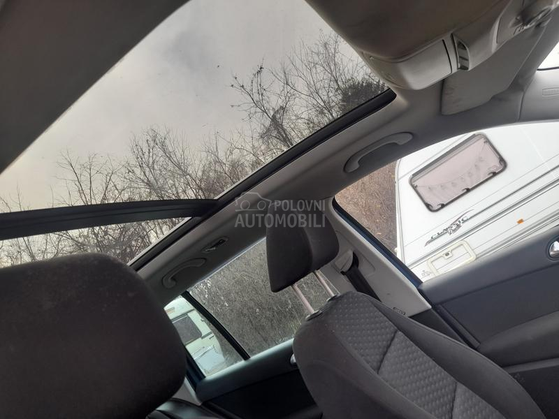 Volkswagen Tiguan 2.0tdi