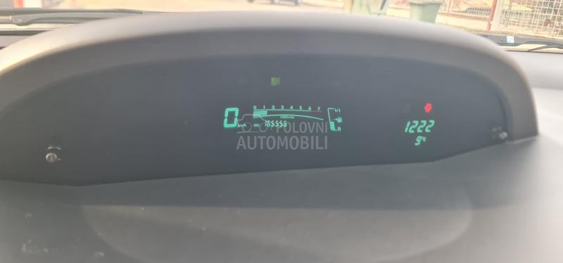 Toyota Yaris 1.33 VVTI