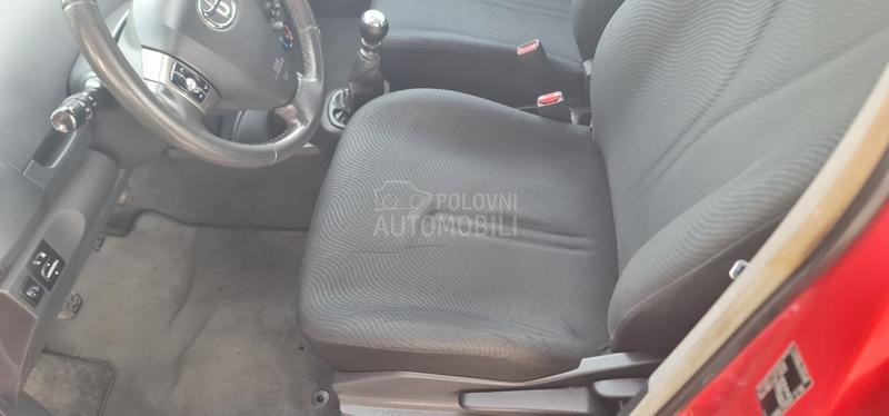 Toyota Yaris 1.33 VVTI