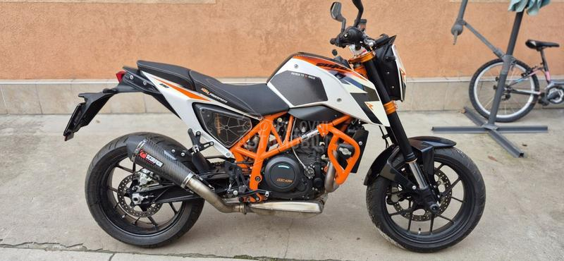 KTM 690 DUKE