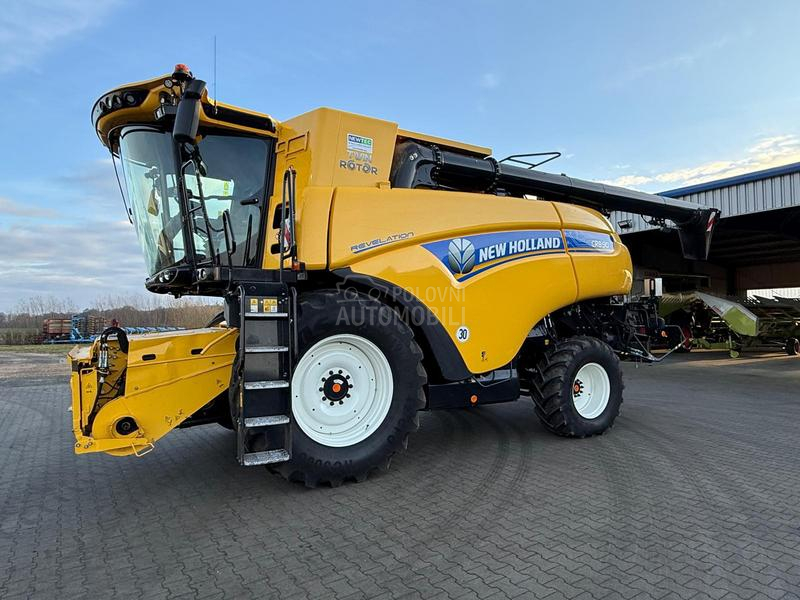 New Holland CR 8.90