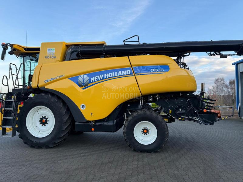 New Holland CR 8.90