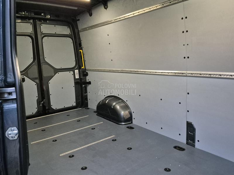 Volkswagen Crafter MAN 2.0 TDI MAXI DSG FULL