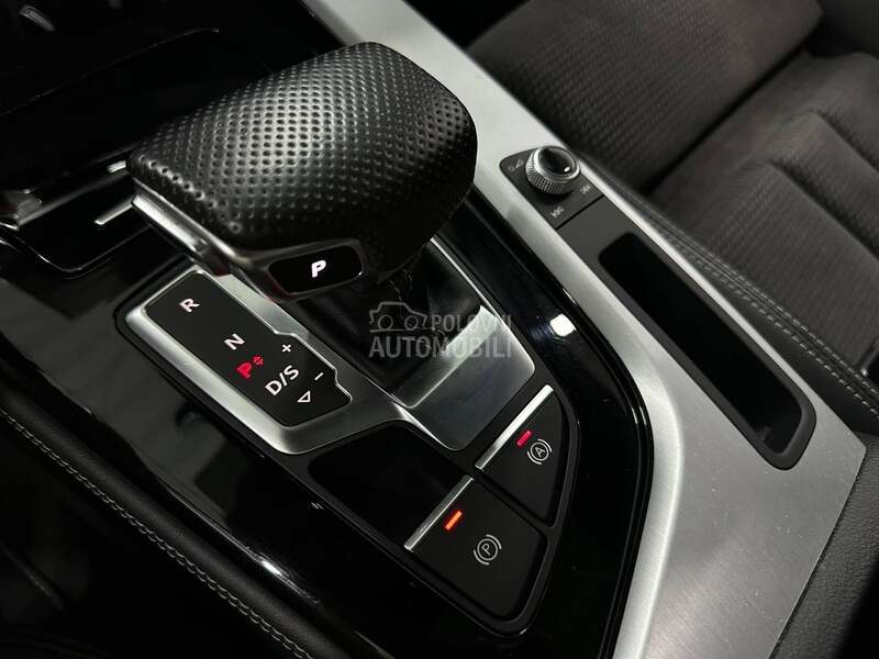 Audi A4 35 TDI 3xS LINE PAN