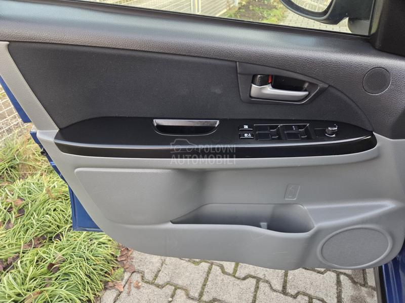 Suzuki SX4 1.6b 4x4 PIZ SULAI
