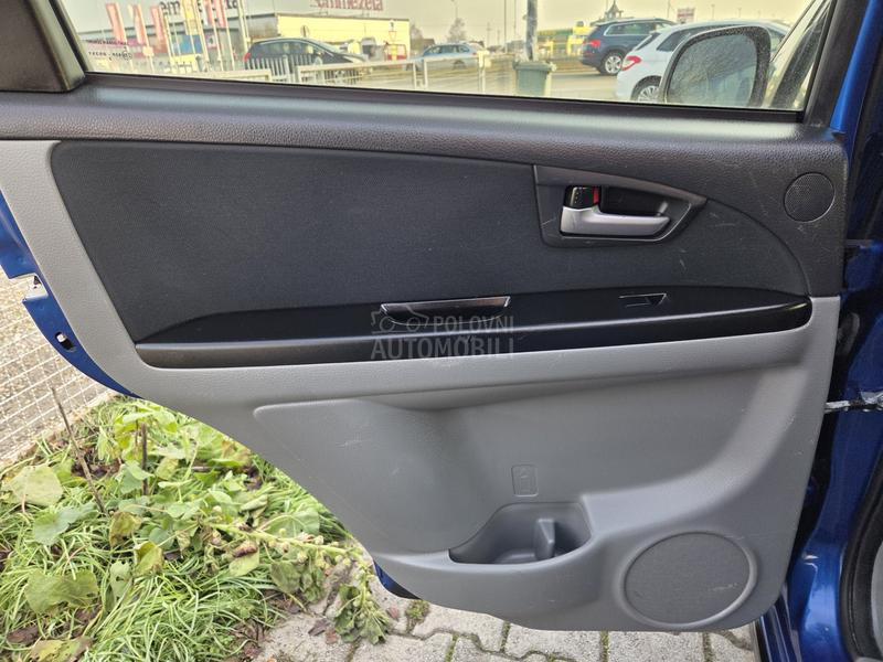 Suzuki SX4 1.6b 4x4 PIZ SULAI
