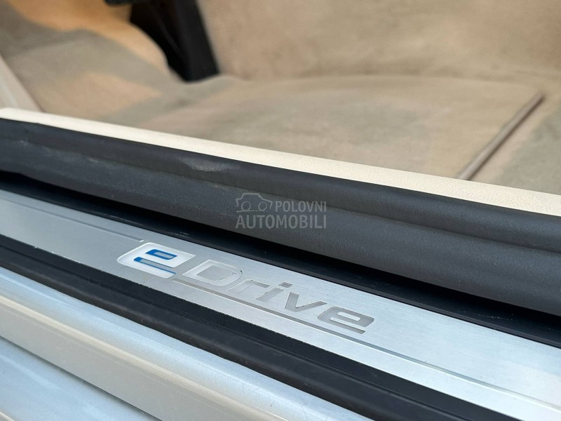 BMW 530 eDRIVE  N O V