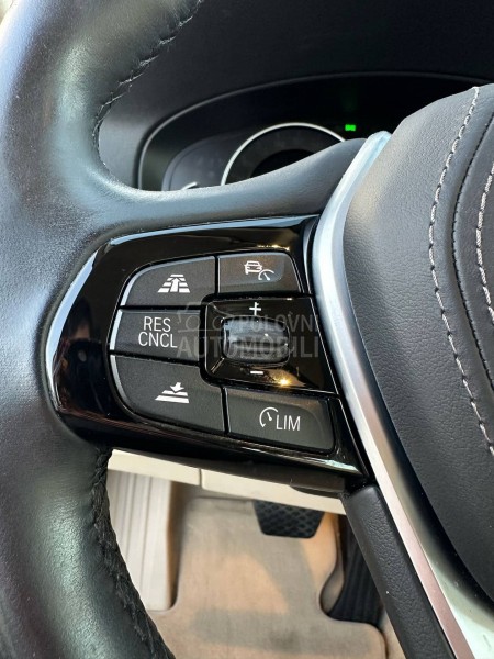 BMW 530 eDRIVE  N O V
