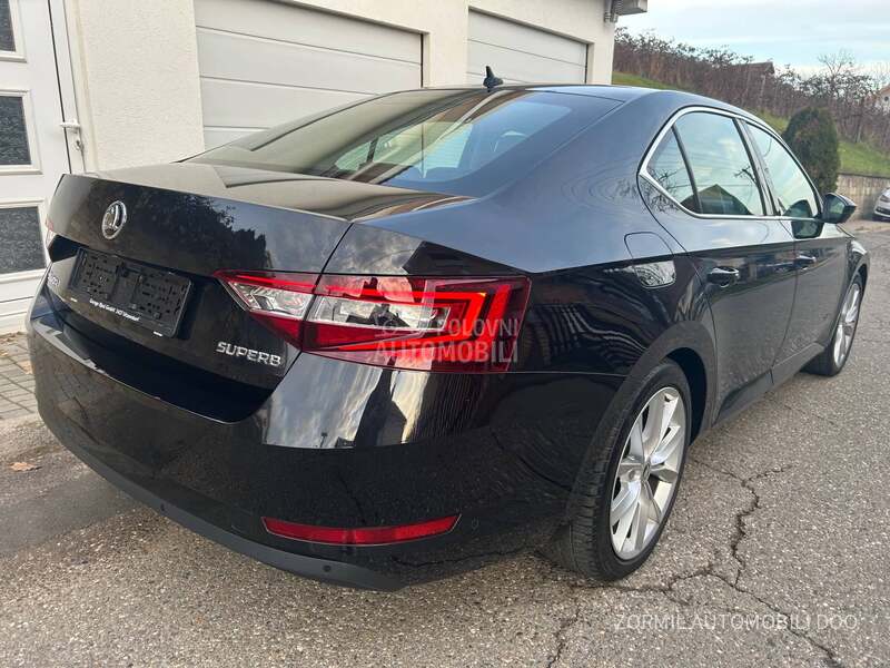 Škoda Superb 2.0TDI iz CH