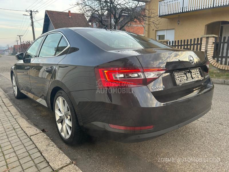 Škoda Superb 2.0TDI iz CH